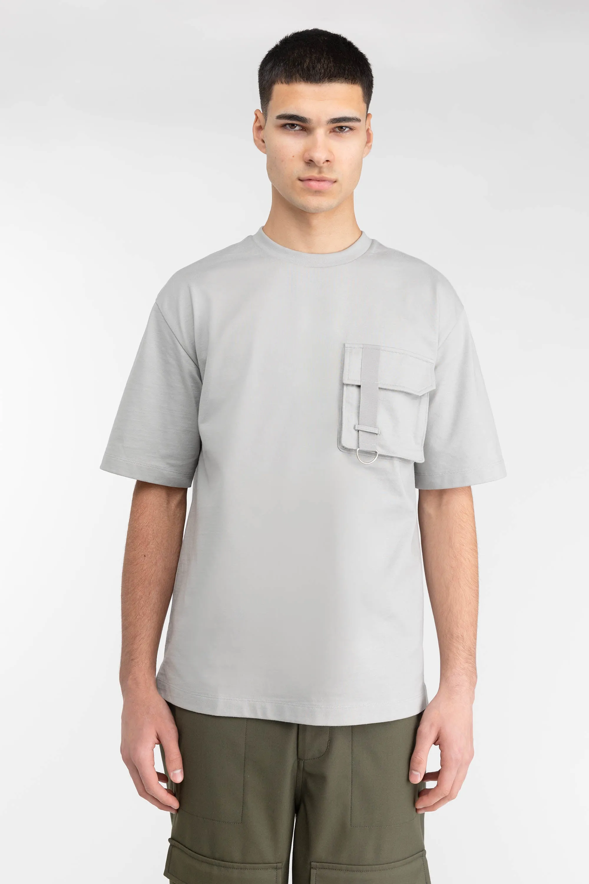 CARGO POCKET T-SHIRT