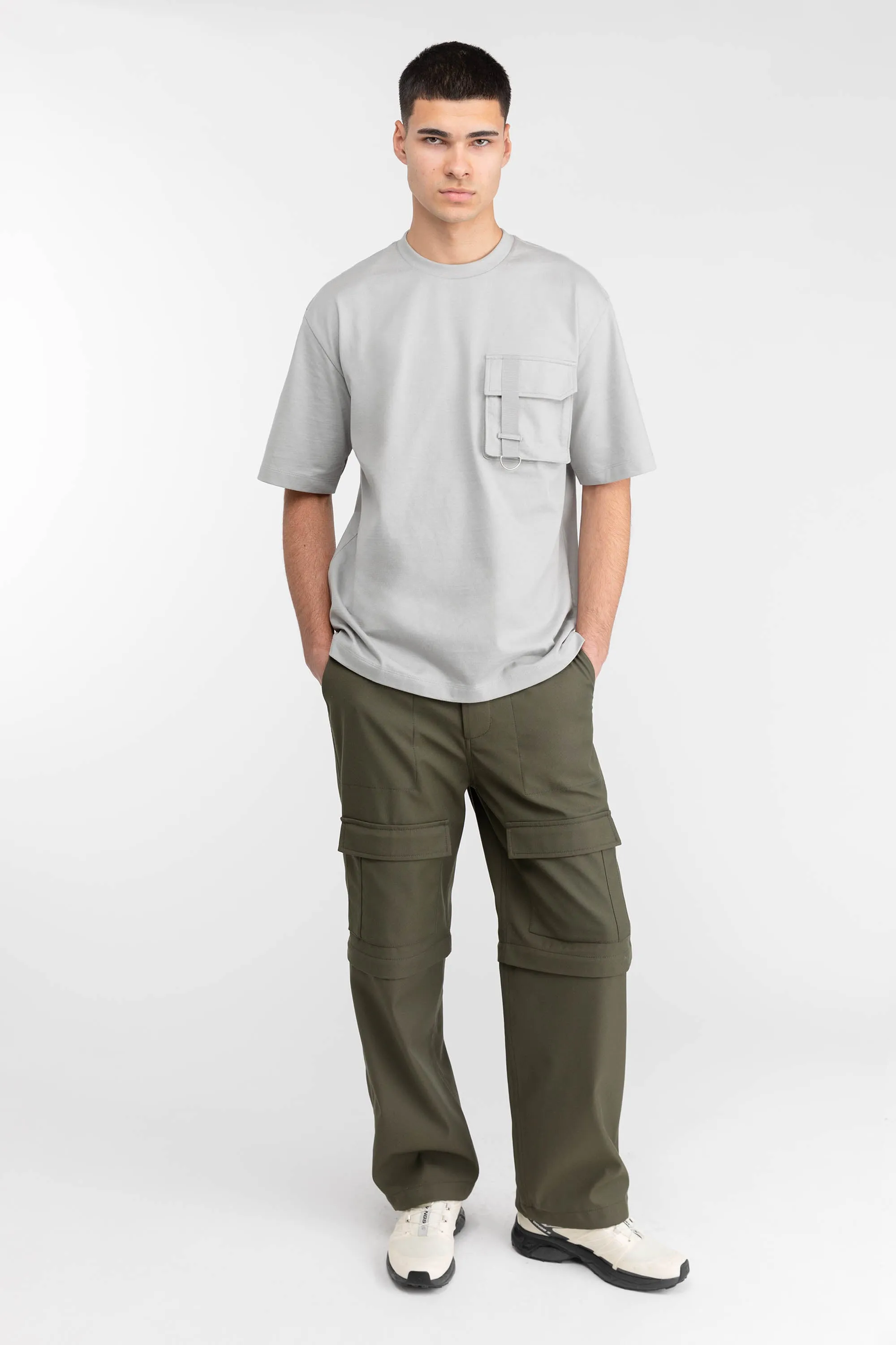 CARGO POCKET T-SHIRT