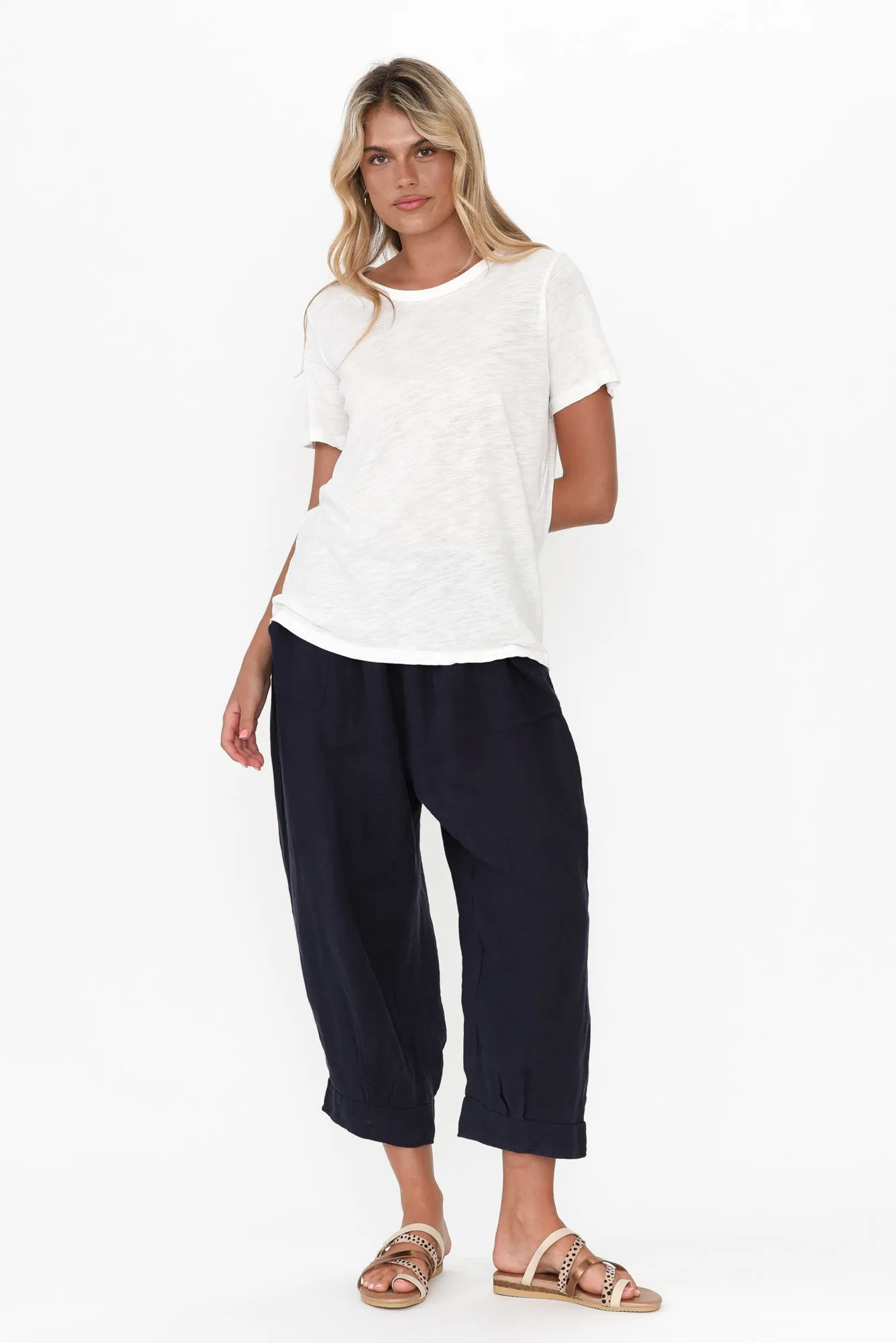 Elide Navy Linen Cropped Pants