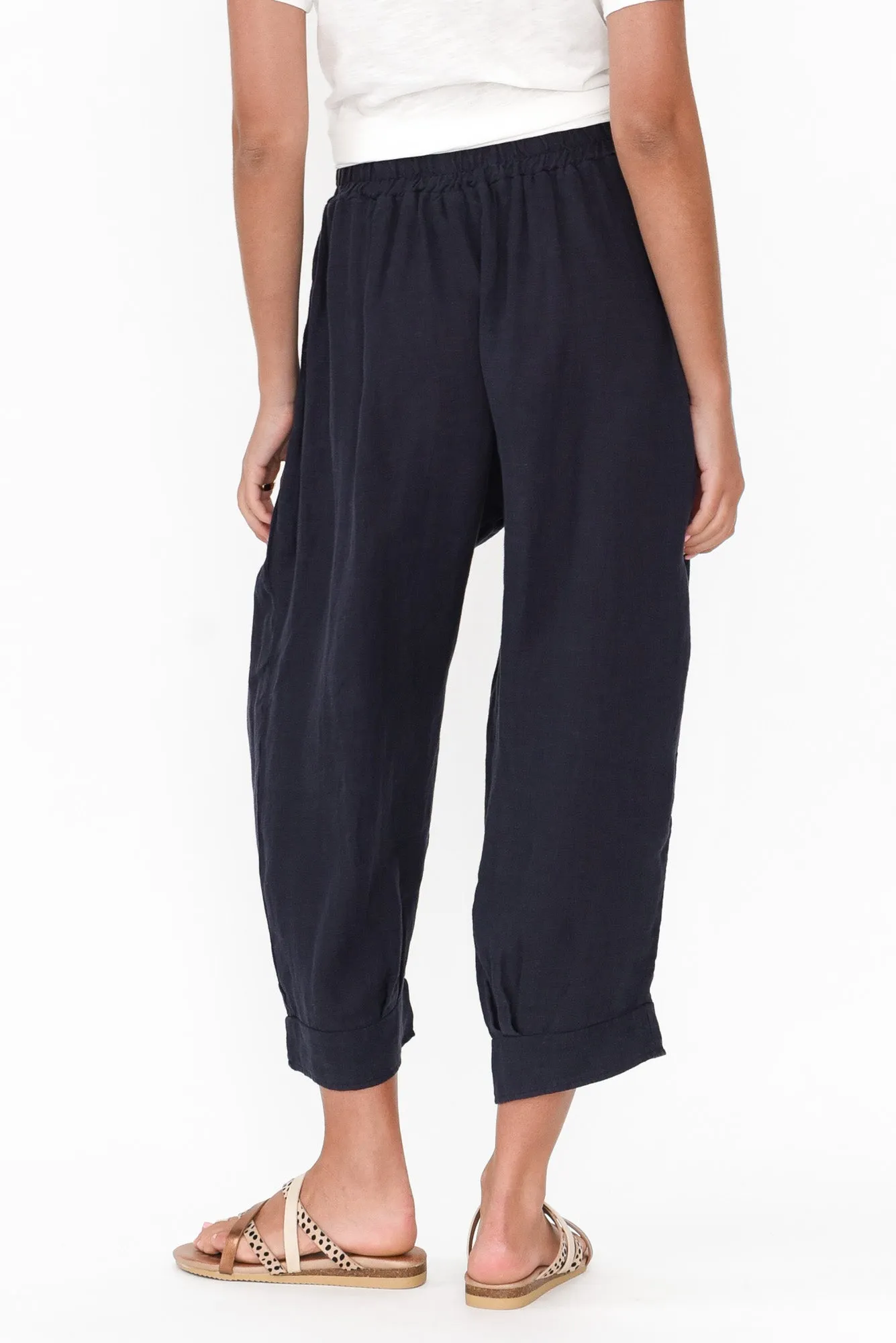 Elide Navy Linen Cropped Pants